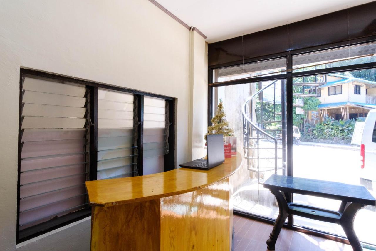 Reddoorz @ Poblacion 6 Coron Luaran gambar